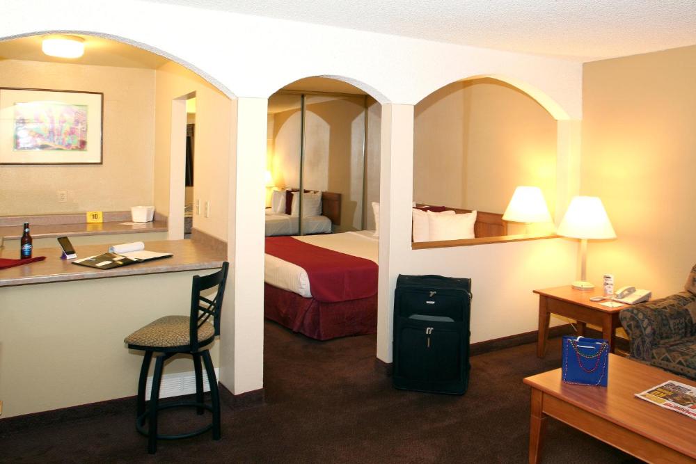 Standard King- Non Smoking